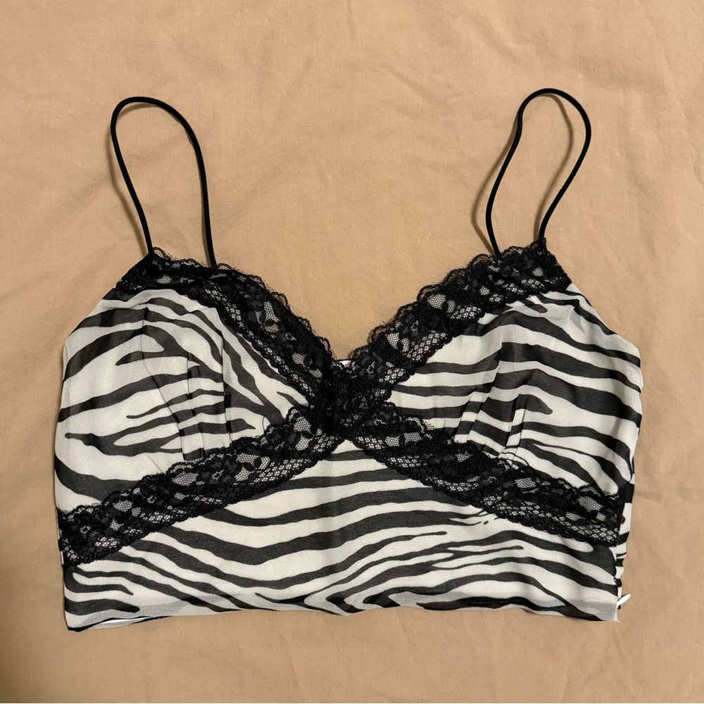 Zebra Lace Crop Top Black